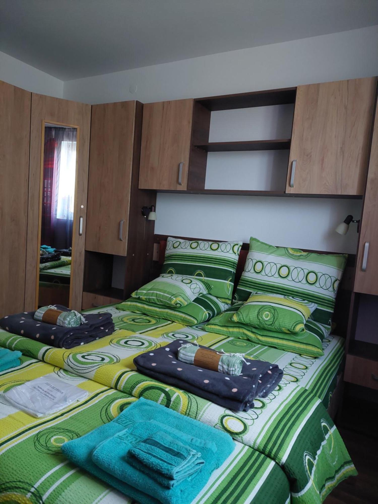 Dobra Rakija - Transit Sleep Apartment Room photo